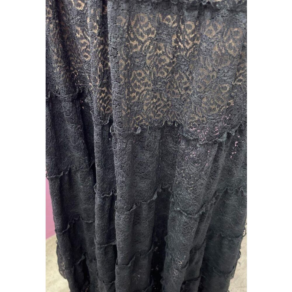 NWT Urban Outfitters Lucy Lace Maxi Dress- M - Picture 11 of 14